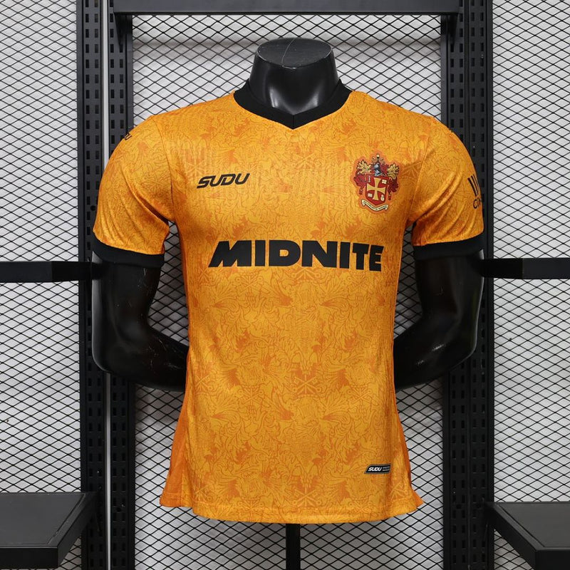 maillot domicile Wolverhampton 2026-2027
