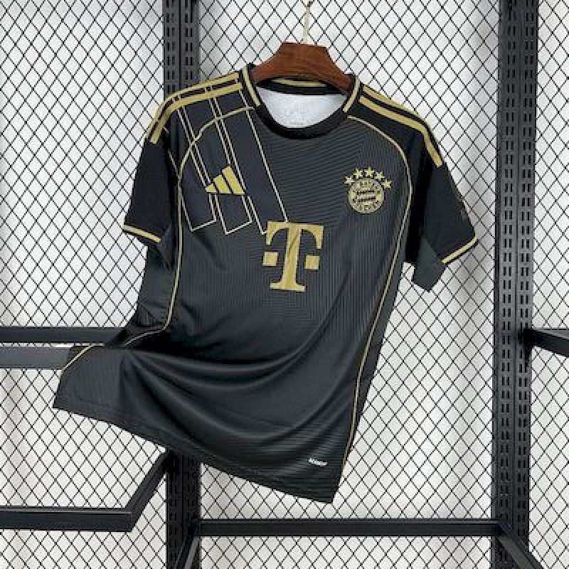 Maillot Bayern Spécial Munich Édition Or 2025/2026
