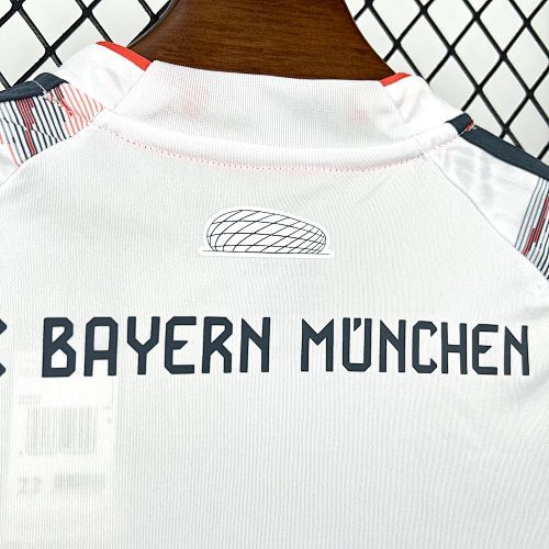 Maillot Enfant Bayern Munich Extérieur 2025/2026