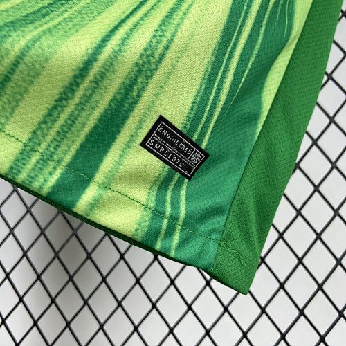 Maillot Wolfsburg Domicile 2025/2026 — vue 3