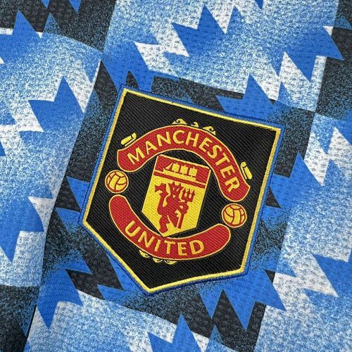 Maillot Manchester United Concept "Lfstlr" 2025/2026 — vue 3