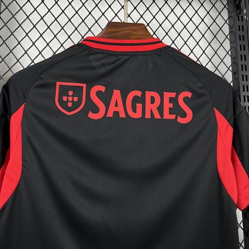 Maillot Benfica Edition "Aigle Noir" 2025/2026 — vue 3