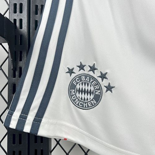 Short Bayern Munich Extérieur 2025/2026 — vue 4