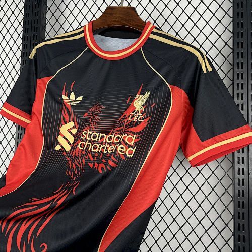 Maillot Liverpool Edition "Phénix Rouge Noir" 2025/2026 — vue 4