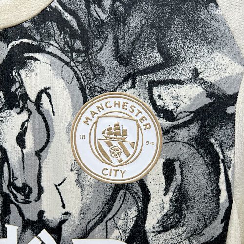 Maillot Manchester City Edition "Year Of Horse" 2025/2026 — vue 4