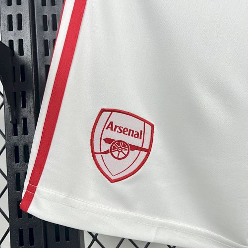 Short Arsenal Domicile 2025