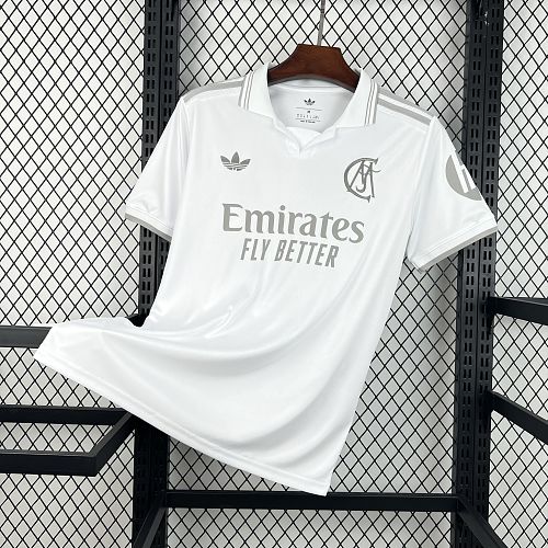 Maillot Real Madrid Edition "125th Anniversary" 2026/2027 — vue 5