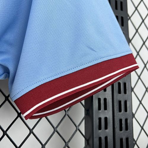 Maillot Aston Villa Rétro Domicile 2009/2010 — vue 5