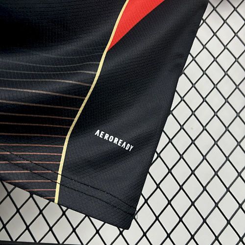 Maillot Liverpool Edition "Phénix Rouge Noir" 2025/2026 — vue 5