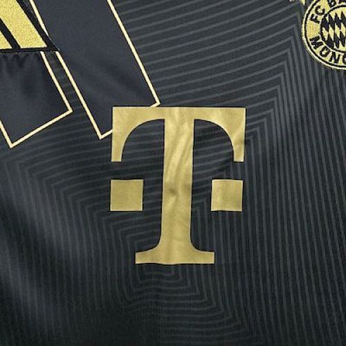 Maillot Bayern Spécial Munich Édition Or 2025/2026