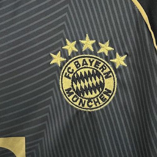 Maillot Bayern Munich Edition "Or" 2025/2026 — vue 6