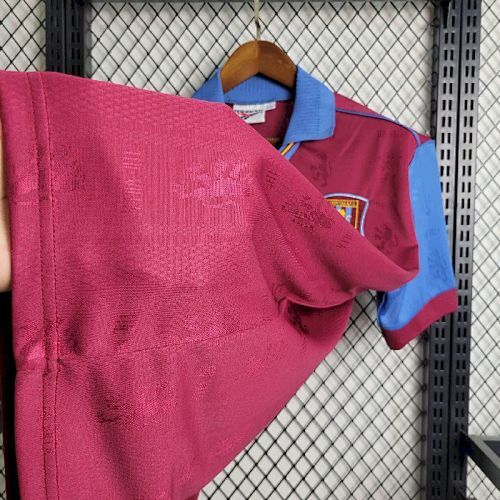 Maillot Aston Villa Rétro Domicile 1995/1996 — vue 7