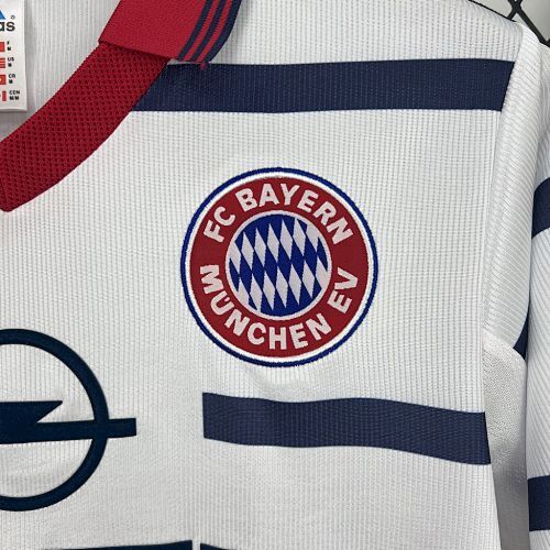 Maillot Bayern Munich Rétro Domicile 1998/1999 — vue 7