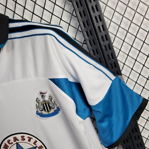 Maillot Newcastle Rétro Extérieur 2000/2001 — vue 7
