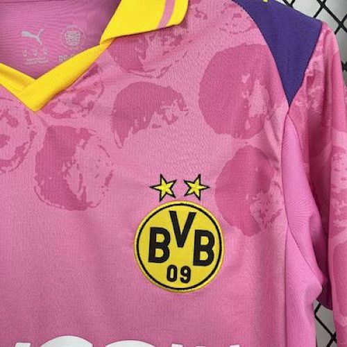 Maillot Borussia Dortmund Edition "Rose" 2025/2026 — vue 8