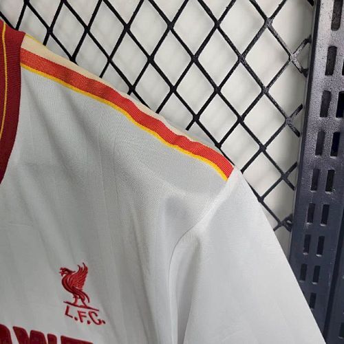 Maillot Liverpool Rétro Extérieur 1985/1986 — vue 8