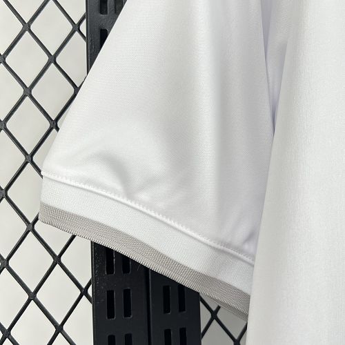 Maillot Real Madrid Edition "125th Anniversary" 2026/2027 — vue 9