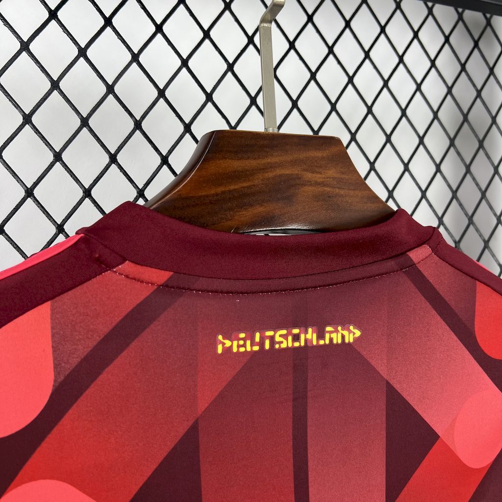 Japan Home Jersey 2025/2026