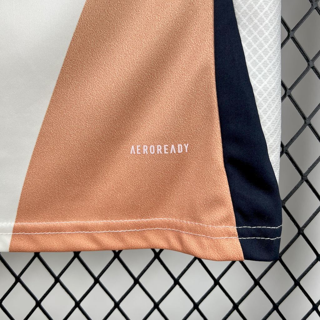 Japan Home Jersey 2025/2026