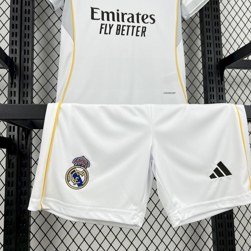 Maillot Enfant Real Madrid Domicile 2025/2026