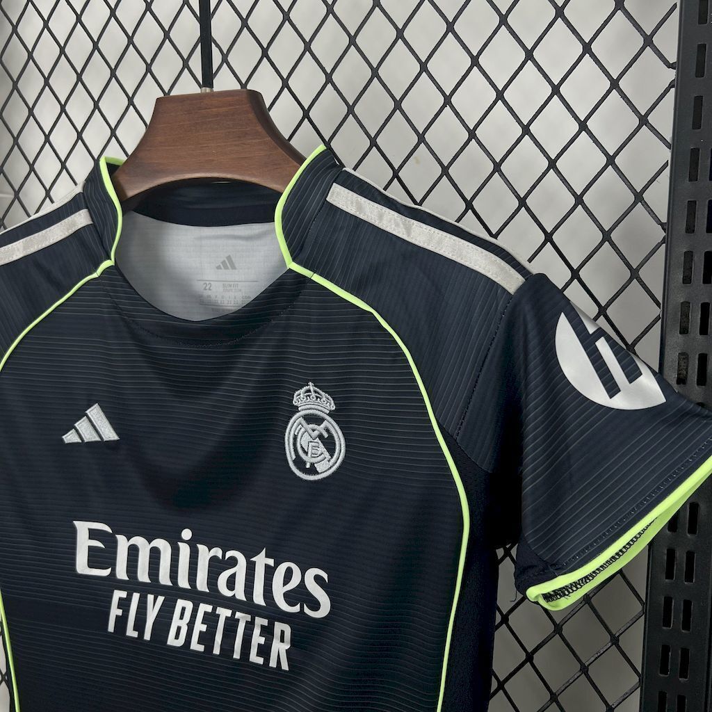 Maillot Enfant Real Madrid Extérieur 2025/2026