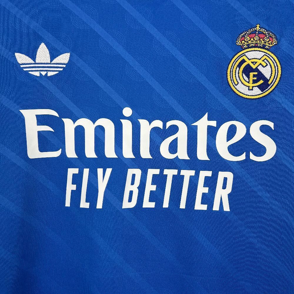 Maillot Manches Longues Real Madrid Third 2025/2026