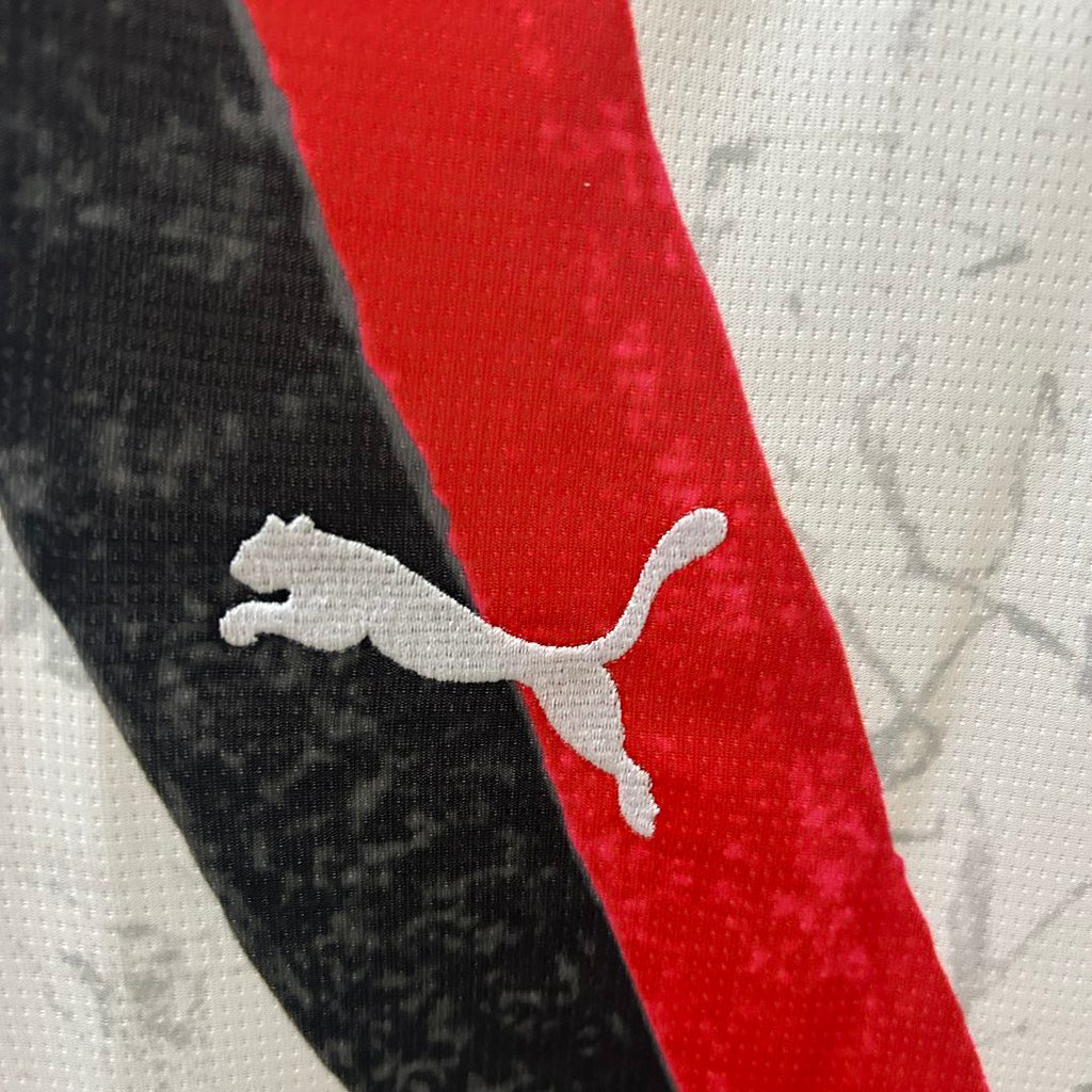 Japan Home Jersey 2025/2026