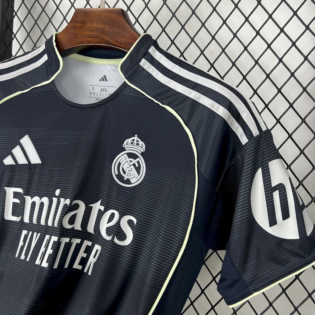 Maillot Real Madrid Extérieur 2025/2026