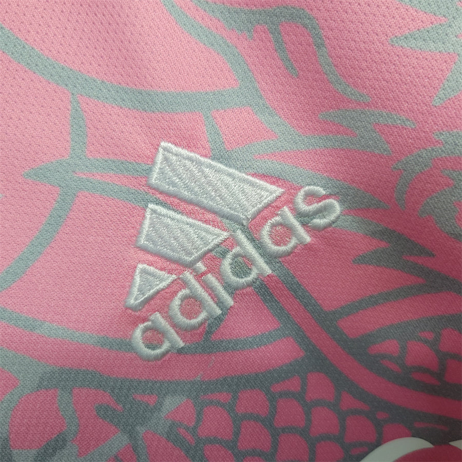 Maillot Real Madrid Concept "Rose" 2025/2026 — vue 3