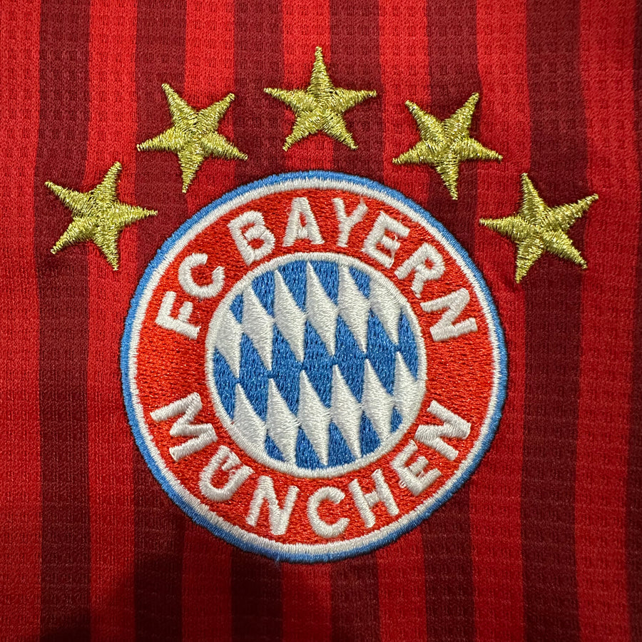 Maillot Bayern Munich Domicile 2026/2027 — vue 3