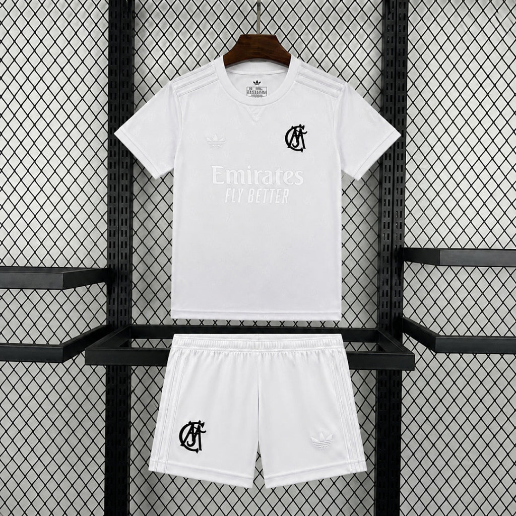 Maillot Enfant Real Madrid Concept "125th Anniversary Size：16" 2026/2027