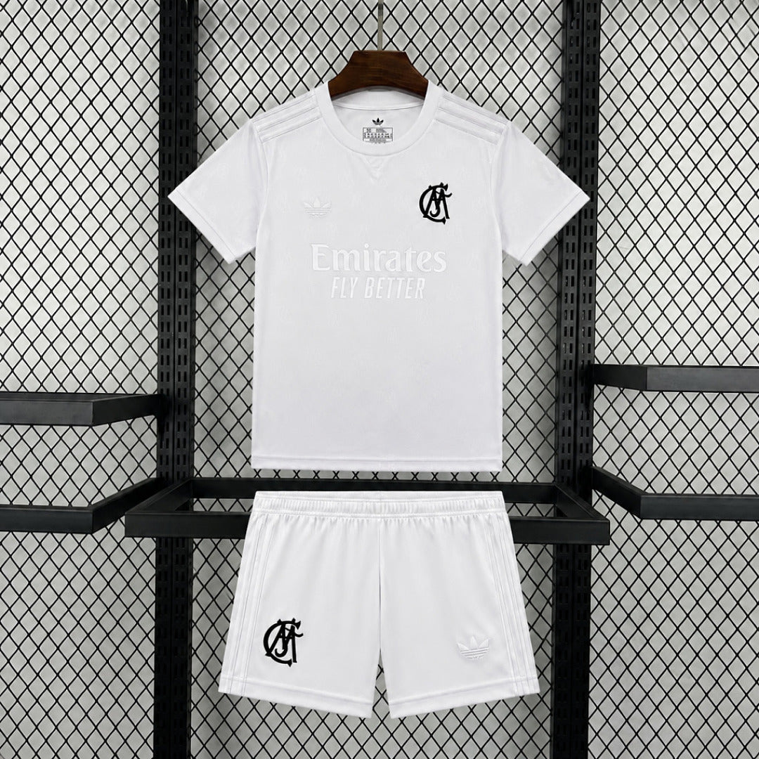 Maillot Enfant Real Madrid Concept "125th Anniversary Size：16" 2026/2027