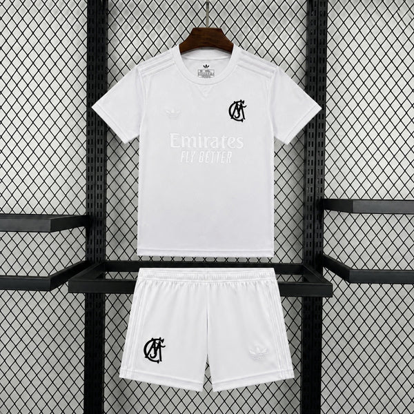 Maillot Enfant Real Madrid Concept "125th Anniversary Size：16" 2026/2027