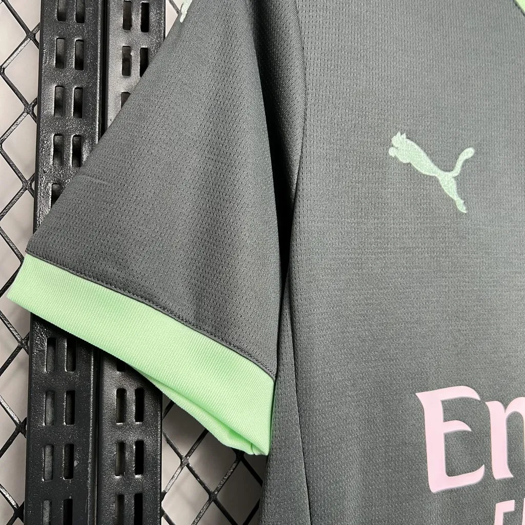 Maillot-AC-Milan-Third-Extérieur-2024-2025-_6_-min Maillot AC Milan Third 2024/2025 – Image 3