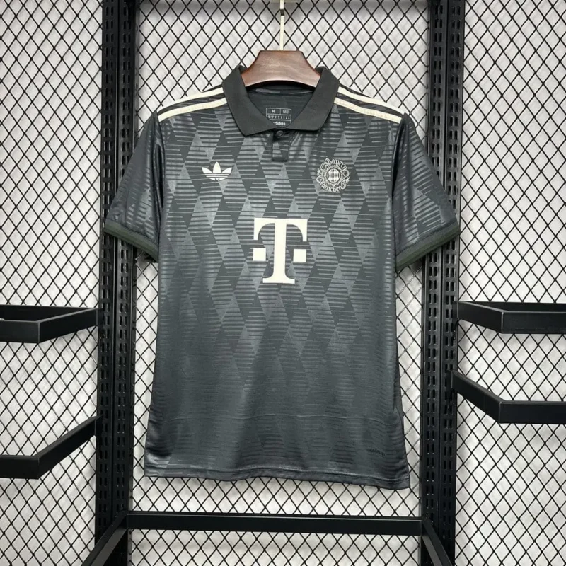 Maillot Bayern Concept « Oktoberfest » 2024/2025