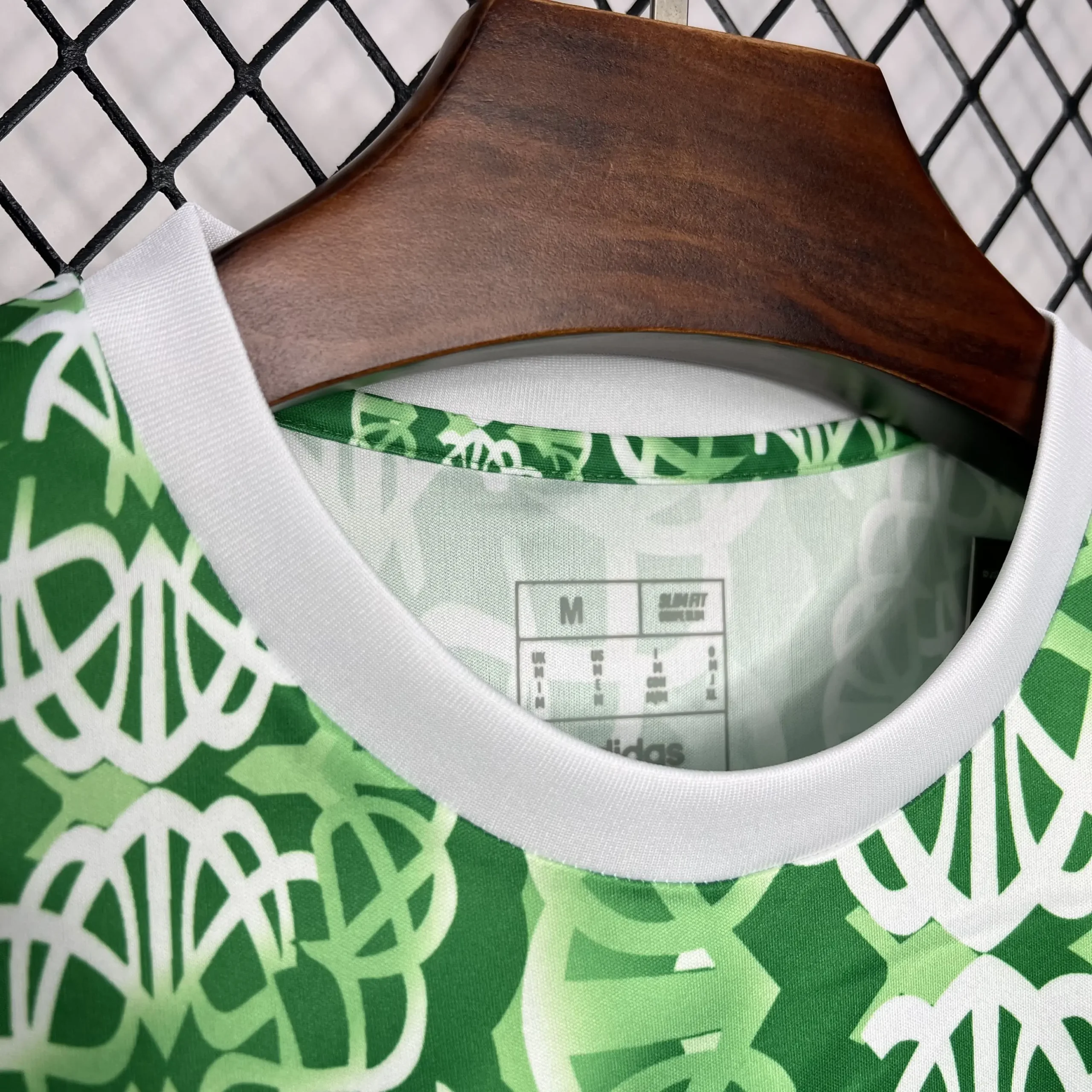 Maillot-Celtic-Entrainement-2024-2025-_4_ Maillot Celtic Entrainement 2024/2025 – Image 5