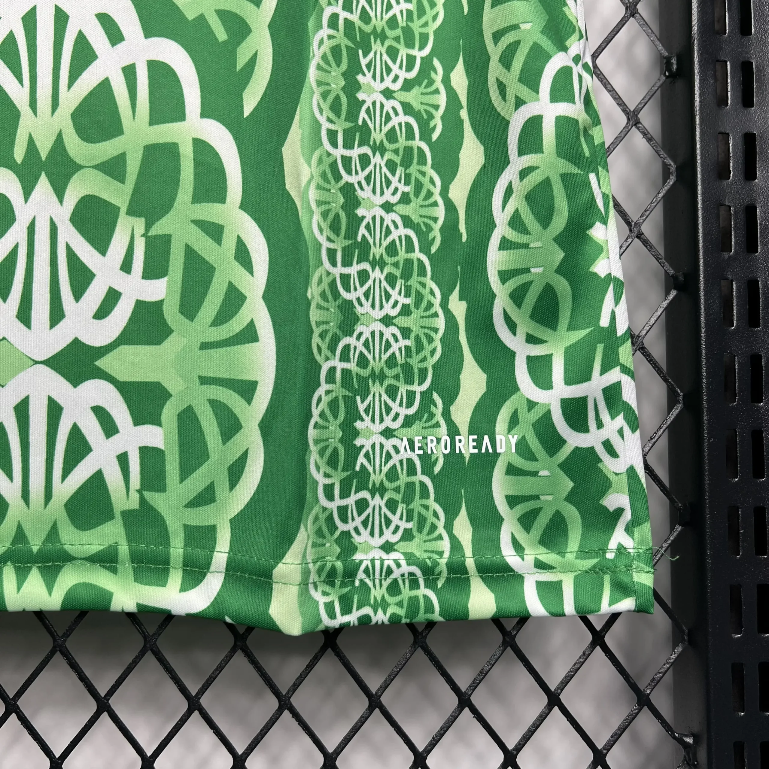 Maillot-Celtic-Entrainement-2024-2025-_6_ Maillot Celtic Entrainement 2024/2025 – Image 6