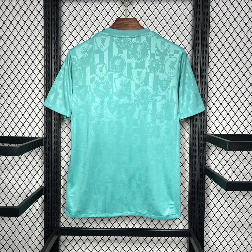 Maillot-Liverpool-Entrainement-2024-2025-_2_ Maillot Liverpool Entrainement 2024/2025 – Image 2