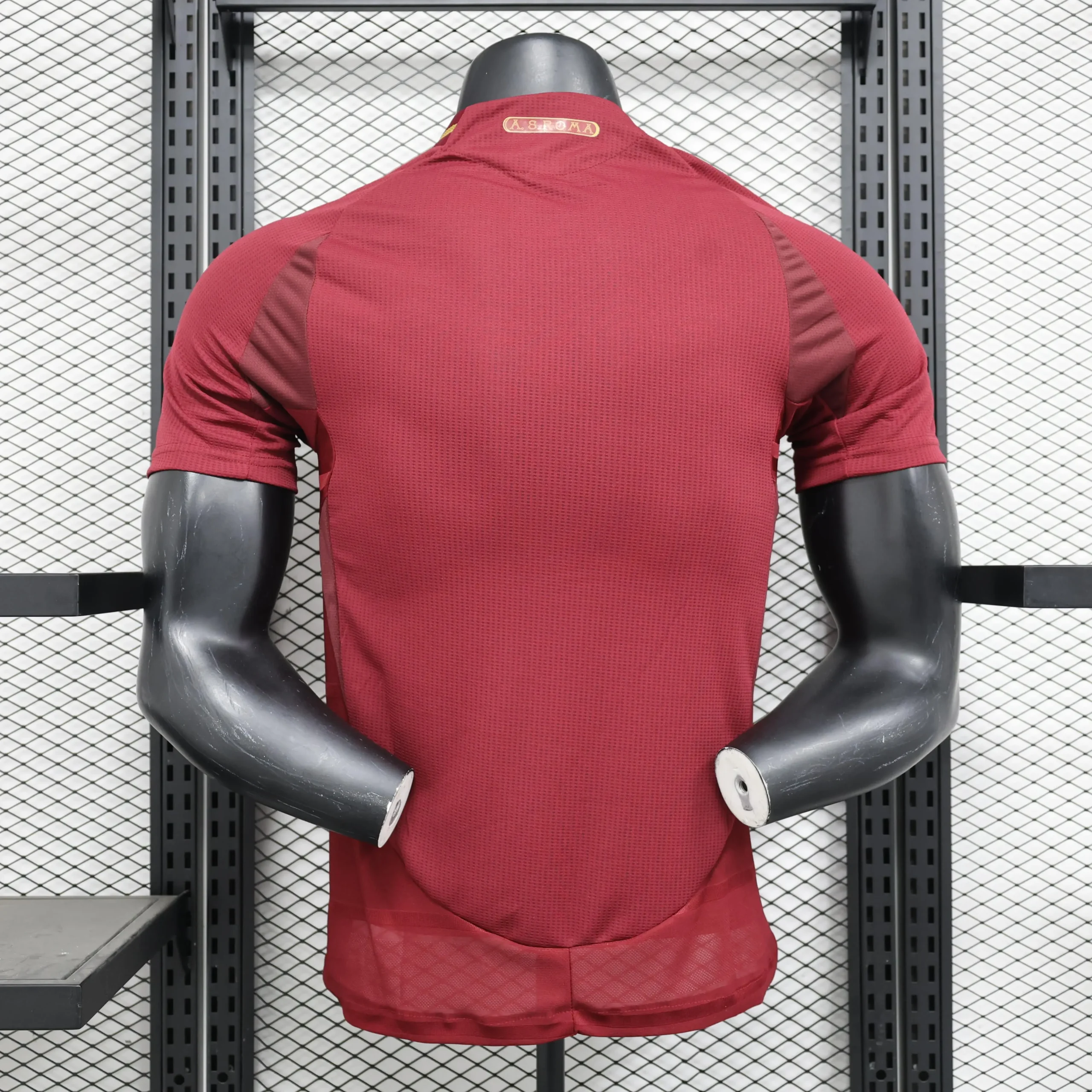 Maillot-Match-AS-Roma-Domicile-2024-2025-_2_-min Maillot Joueur AS Roma Domicile 2024/2025 – Image 2