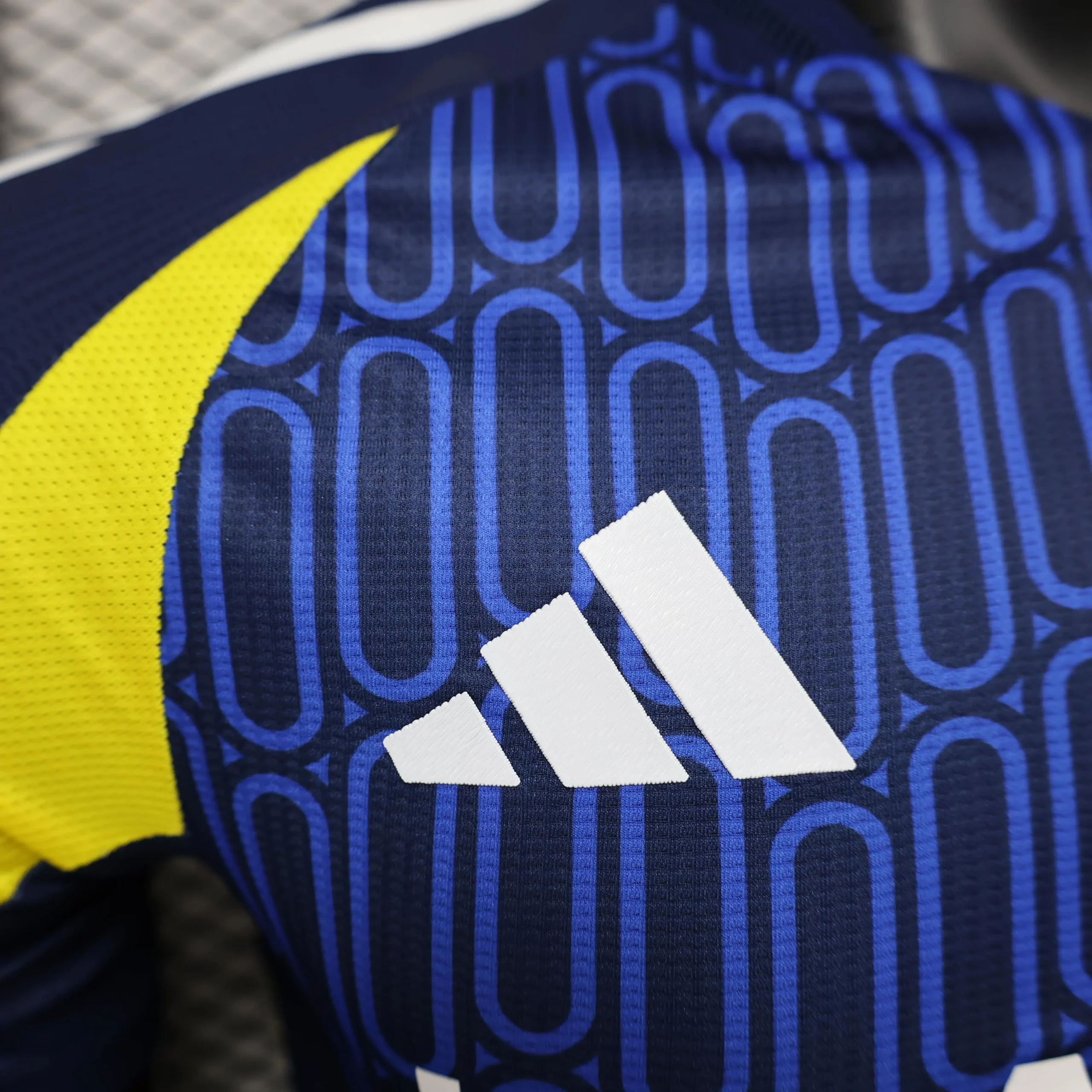 Maillot-Match-Al-Nassr-Extérieur-2024-2025-_3_ Maillot Joueur Al-Nassr Extérieur 2024/2025 – Image 3