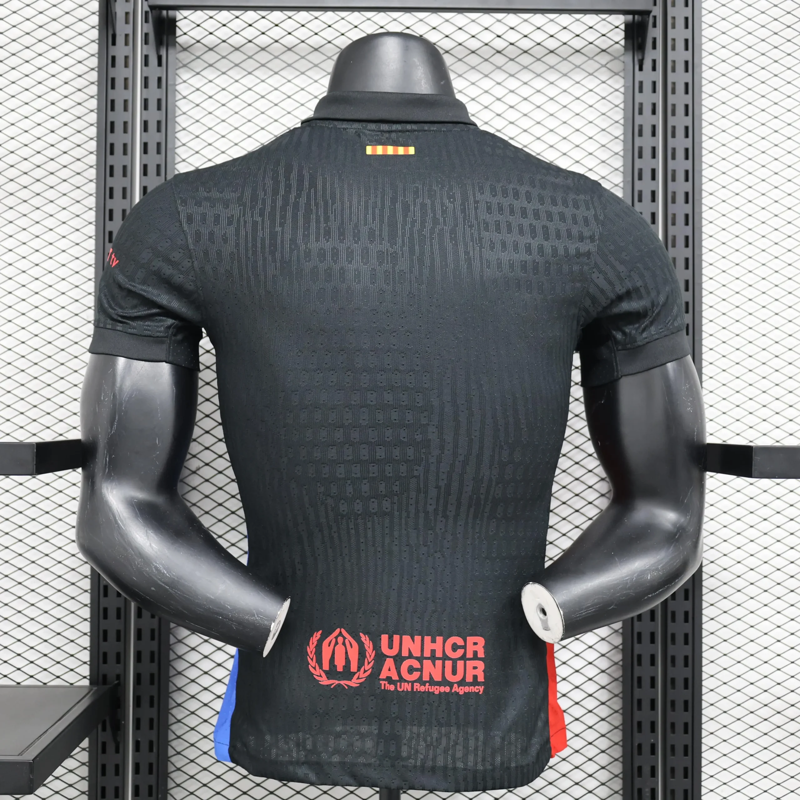 Maillot-Match-Barcelone-Extérieur-2024-2025-_4_ Maillot Joueur Barcelone Extérieur 2024/2025 – Image 2