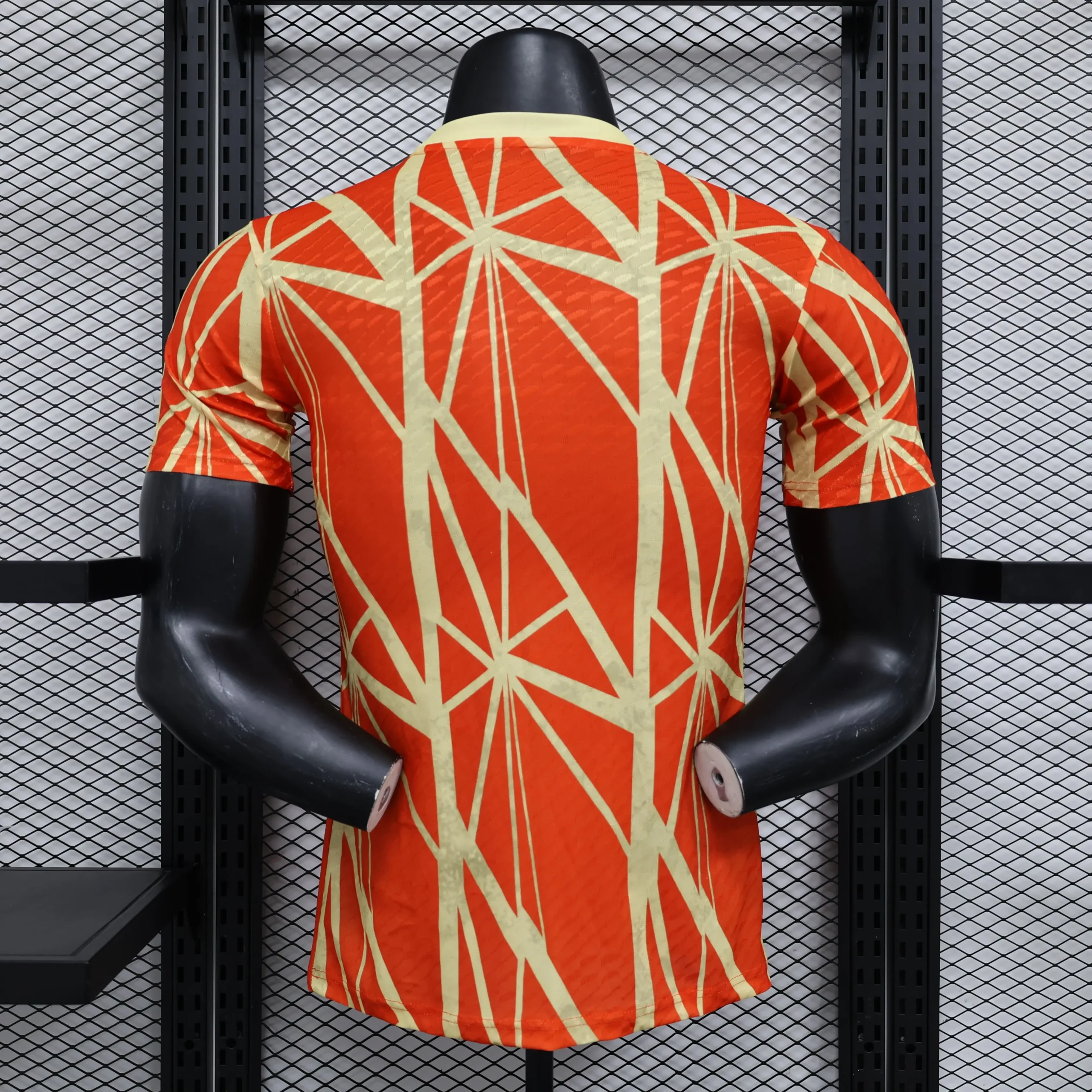 Maillot-Match-Bayern-Munich-Entrainement-2024-2025-_6_ Maillot Joueur Bayern Munich Entrainement 2024/2025 – Image 2