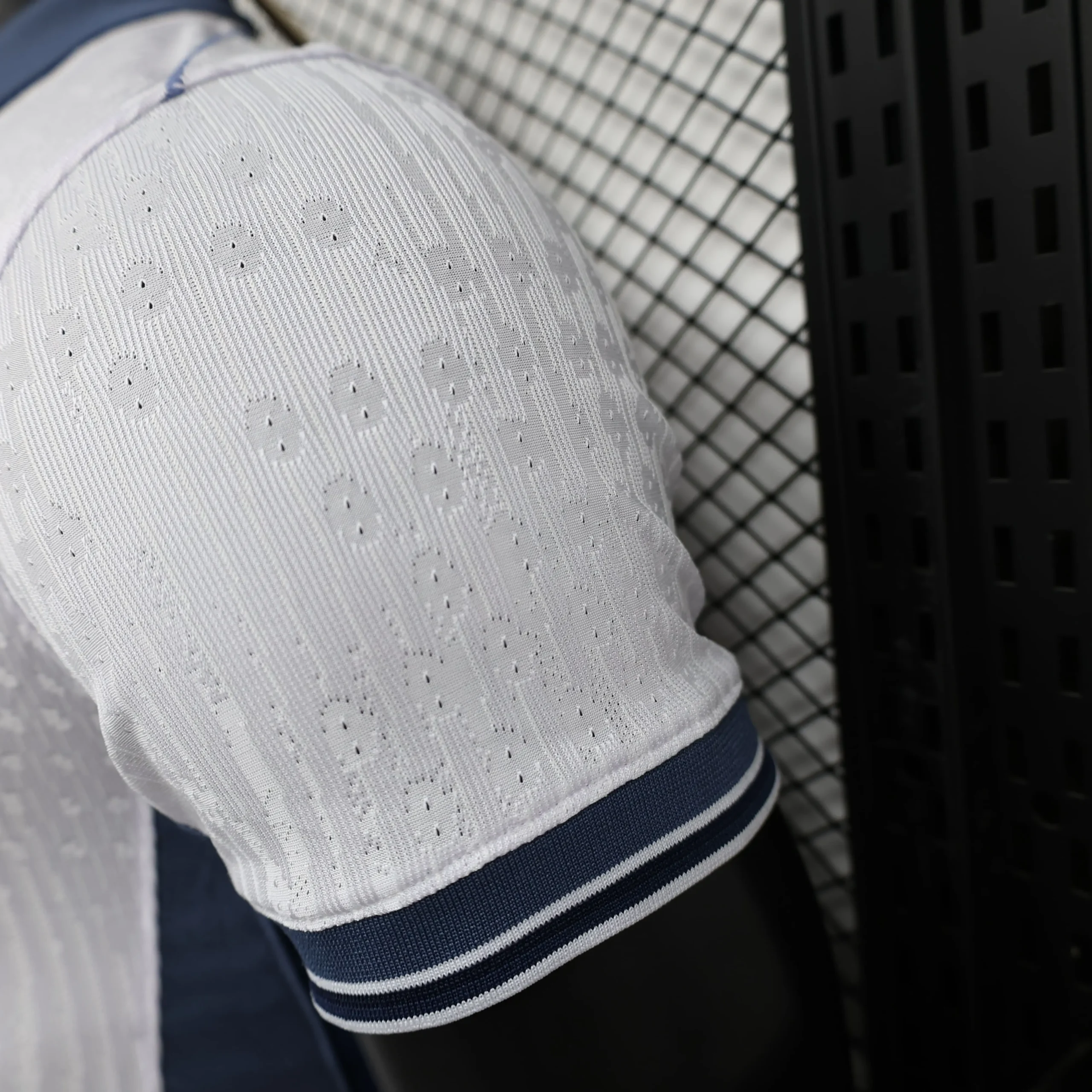 Maillot-Match-Inter-Milan-Extérieur-2024-2025-_2_ Maillot Joueur Inter Milan Extérieur 2024/2025 – Image 6