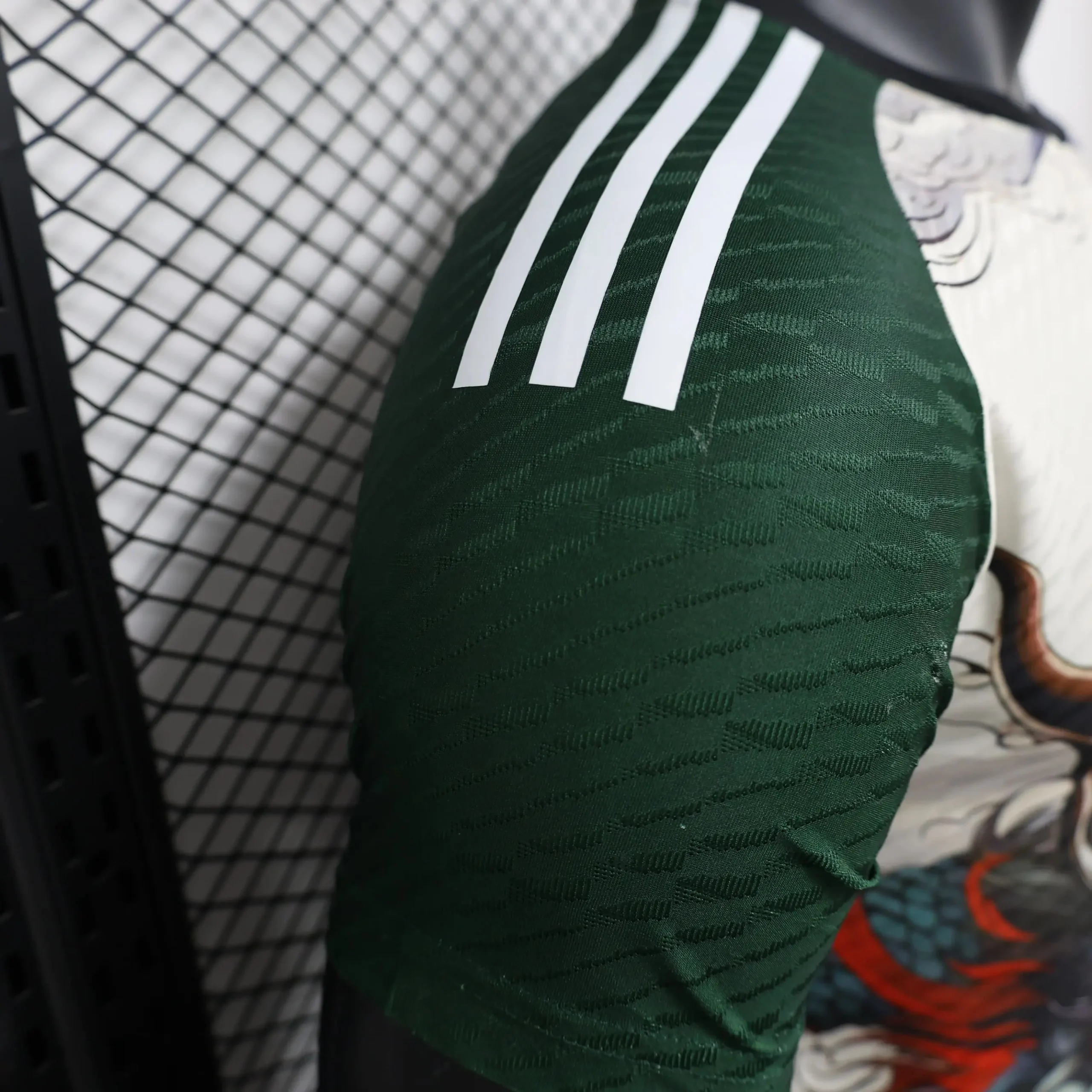 Maillot-Match-Japon-Concept-2024-_2_ Maillot Joueur Japon Concept "Y3-Dragon" 2024/2025 – Image 5