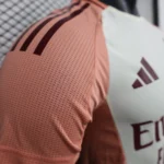 Maillot Joueur Olympique Lyonnais Third 2024/2025 – Image 5