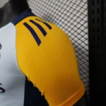 Maillot Joueur Real Madrid Entrainement 2024/2025 – Image 6