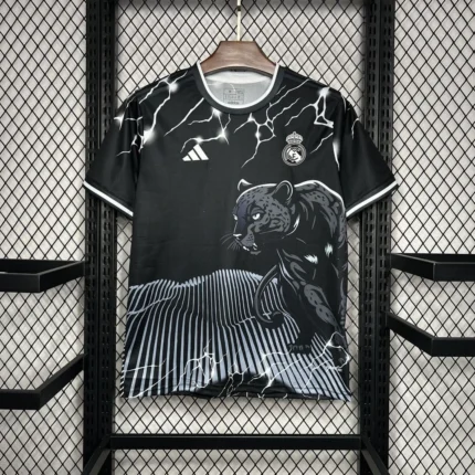 Maillot Concept Real Madrid Black Panther
