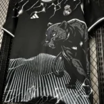 Maillot Real Madrid Concept "Black Panther" 2024/2025 – Image 6