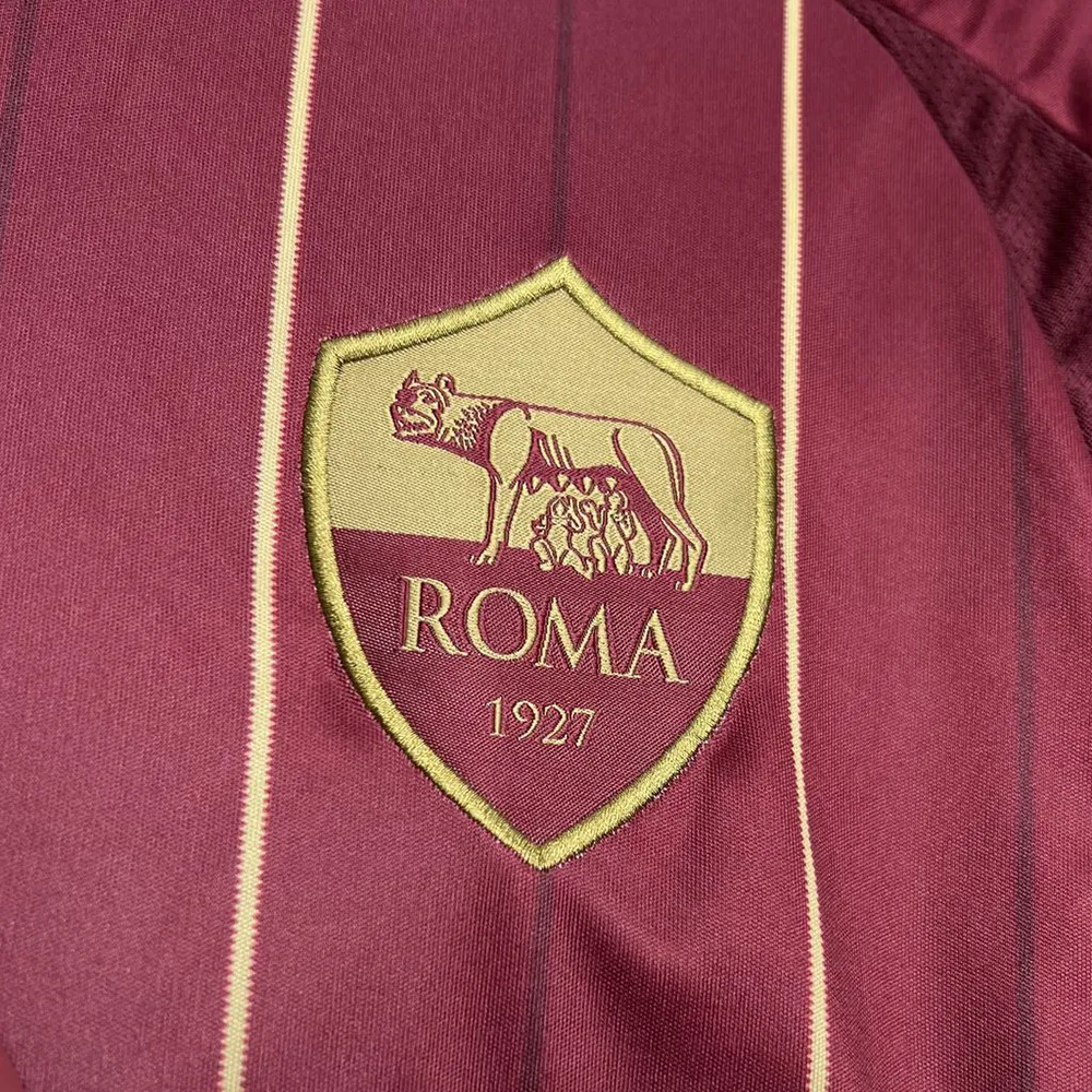 Maillot AS Roma Domicile 2024-2025 (2) Maillot AS Roma Domicile 2024/2025 – Image 5