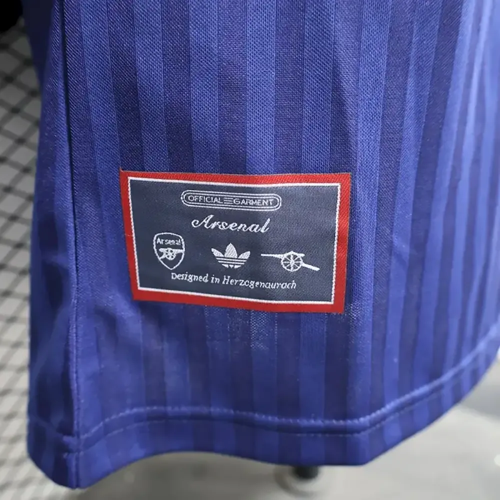 Maillot Match Arsenal Terrace Icons 2025-2026 (1) Maillot Joueur Arsenal Terrace Icons 2025/2026 – Image 6